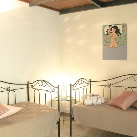 Li Suluri Bed and Breakfast Λέτσε Εξωτερικό φωτογραφία