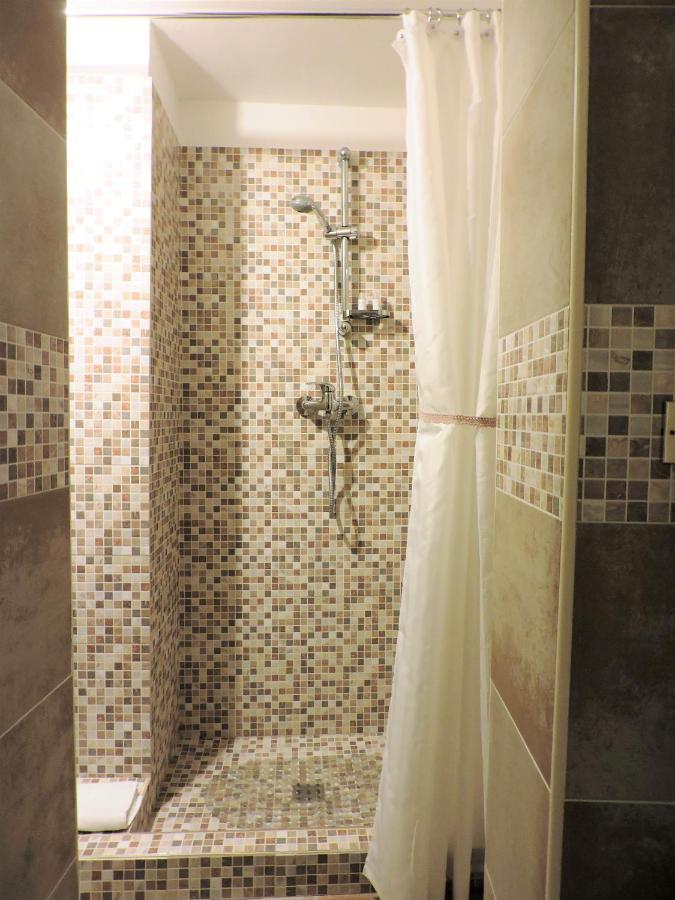 Li Suluri Bed and Breakfast Λέτσε Εξωτερικό φωτογραφία